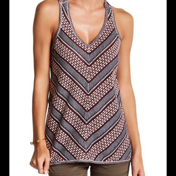 Lucky Brand Tops - 🌟3 for $10 Lucky Brand sweater tank with Jacquard